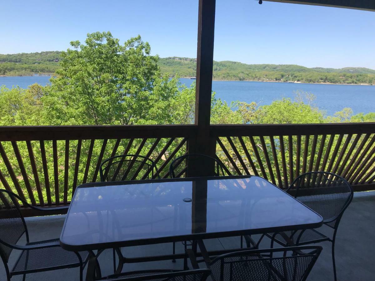 Lakefront And Lake View Indian Point Condo With Boat Slip Брэнсон Экстерьер фото